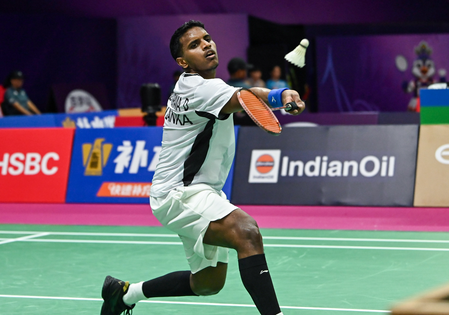 Badminton WC: Ayush, Sindhu sail into pre-quarters; Lakshya, Unnati suffer heartbreak (Ld) Badminton WC: Ayush, Sindhu sail into pre-quarters; Lakshya, Unnati suffer heartbreak (Ld)