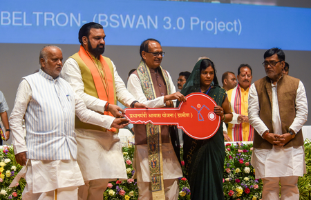PMAY-G: 2.35 lakh houses completed in Bihar, CM Choudhary, Shivraj Chouhan hand over keys to beneficiaries PMAY-G: 2.35 lakh houses completed in Bihar, CM Choudhary, Shivraj Chouhan hand over keys to beneficiaries