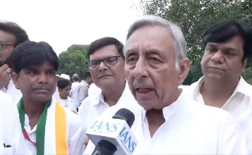 ‘Following path shown by freedom fighters’: Cong leaders on CWC’s Vande Mataram resolution ‘Following path shown by freedom fighters’: Cong leaders on CWC’s Vande Mataram resolution
