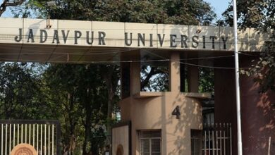 Tension prevails in Jadavpur University after SFI, ABVP groups clash; several students hospitalised Tension prevails in Jadavpur University after SFI, ABVP groups clash; several students hospitalised