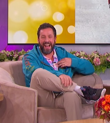 Adam Sandler: Every day I’m sorry for the way I dress Adam Sandler: Every day I’m sorry for the way I dress