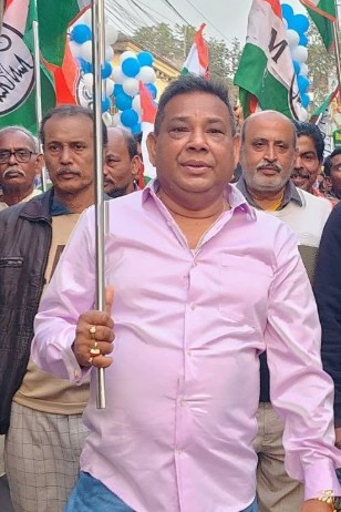 Absconding Trinamool leader, ex-Tarakeswar Municipality chief arrested Absconding Trinamool leader, ex-Tarakeswar Municipality chief arrested