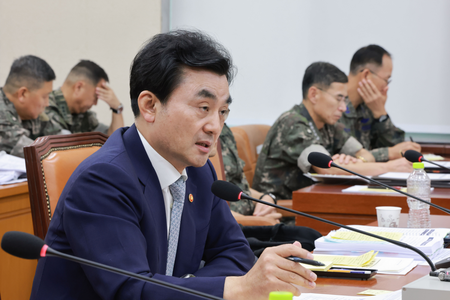 North Korea typically estimated to have 80-120 nuclear weapons: South Korean Defence Minister North Korea typically estimated to have 80-120 nuclear weapons: South Korean Defence Minister
