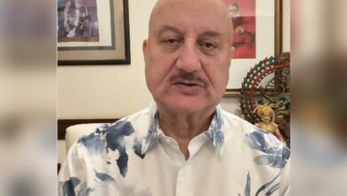 Anupam Kher reacts to Ladakh video of woman allegedly disrespecting Army personnel: ‘It disturbed me deeply’ Anupam Kher reacts to Ladakh video of woman allegedly disrespecting Army personnel: ‘It disturbed me deeply’