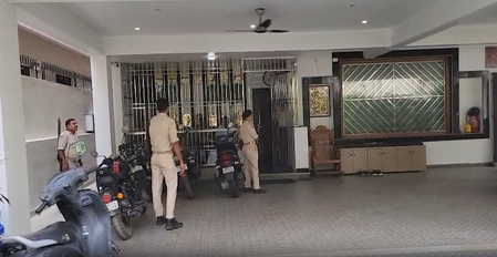 Bihar EOU raids properties linked to education department deputy director in DA case