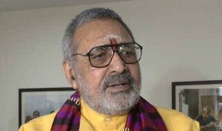 Mani Shankar welcomes CWC resolution on Vande Mataram, Giriraj Singh takes ‘puppet’ jibe Mani Shankar welcomes CWC resolution on Vande Mataram, Giriraj Singh takes ‘puppet’ jibe