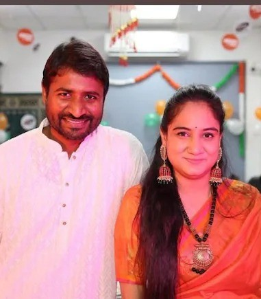 Lucknow horror: SBI employee kills estranged wife, sister before committing suicide Lucknow horror: SBI employee kills estranged wife, sister before committing suicide