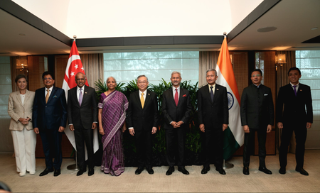 India and Singapore take partnership forward during Ministerial Roundtable India and Singapore take partnership forward during Ministerial Roundtable