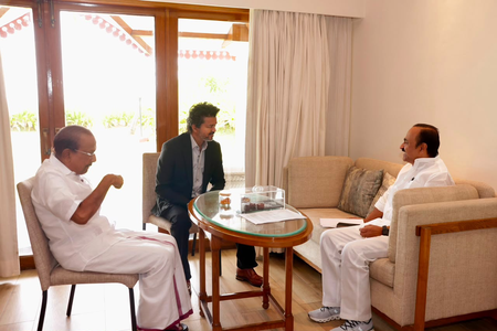 Mullaperiyar standoff: Kerala offers to foot bill for new dam, Tamil Nadu wants higher existing structure Mullaperiyar standoff: Kerala offers to foot bill for new dam, Tamil Nadu wants higher existing structure