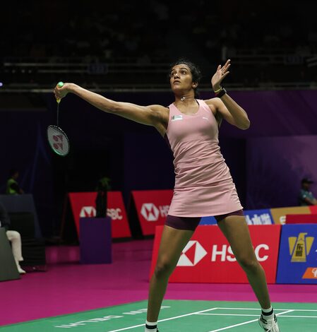 Badminton WC: Sindhu’s run ends as Wang survives late drama Badminton WC: Sindhu’s run ends as Wang survives late drama