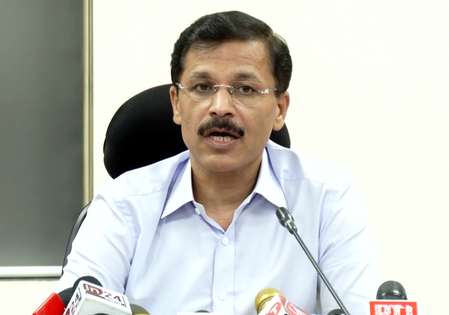 Action to be taken against those selling loose cooking oil, warns Maha FDA chief Tukaram Mundhe