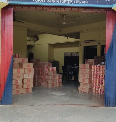 MP: 306 cartons of illicit liquor worth near Rs 11 lakh seized in Alirajpur