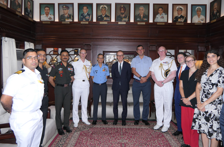 High-level UK delegation visits National Defence College
