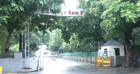 19-year-old nursing student found dead in Delhi hostel; police launch probe 19-year-old nursing student found dead in Delhi hostel; police launch probe