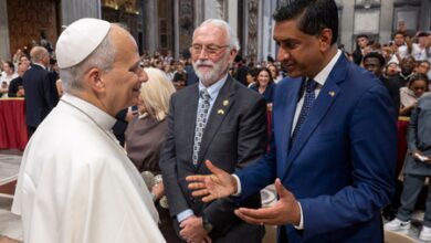 US Congressman challenges AI giants after Pope talks US Congressman challenges AI giants after Pope talks