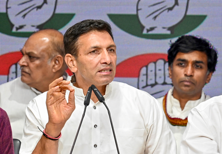 Congress seeks high-level probe into alleged dominance of select firms in MP liquor tenders Congress seeks high-level probe into alleged dominance of select firms in MP liquor tenders