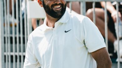 Clark one shot ahead while Bhatia is assured of Tour Championship spot