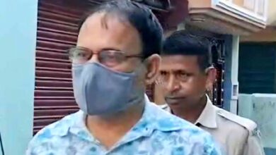 Bengal: Police raid Prabir Das’s in‑laws’ house, seize black bag Bengal: Police raid Prabir Das’s in‑laws’ house, seize black bag