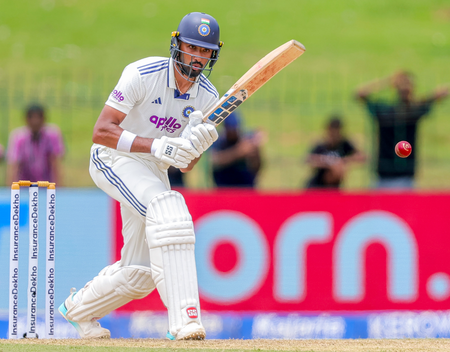 2nd Test: India reach 88/2 at lunch after eventful opening session against Sri Lanka 2nd Test: India reach 88/2 at lunch after eventful opening session against Sri Lanka