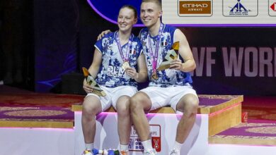 Badminton WC: Take champagne and gulp it; that’s Gicquel-Delrue’s way to celebrate historic gold