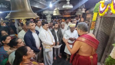 K’taka Minister offers special prayers for good rains in Madikeri K’taka Minister offers special prayers for good rains in Madikeri