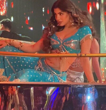 Akanksha Puri talks about bringing authenticity to her special appearance in Gujarati film Akanksha Puri talks about bringing authenticity to her special appearance in Gujarati film
