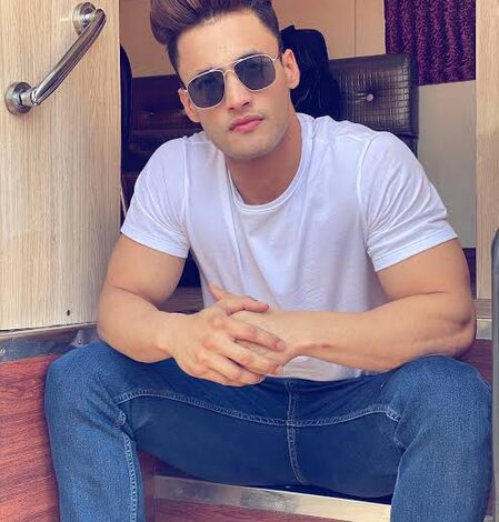 Asim Riaz says all knew how Himanshi Khurana ‘looked’ before he got her into fitness, calls Paras Chhabra a ‘pig’ Asim Riaz says all knew how Himanshi Khurana ‘looked’ before he got her into fitness, calls Paras Chhabra a ‘pig’