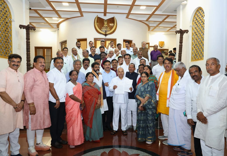 K’taka Valmiki scam: BJP urges Guv to seek explanation over Minister’s re-induction K’taka Valmiki scam: BJP urges Guv to seek explanation over Minister’s re-induction