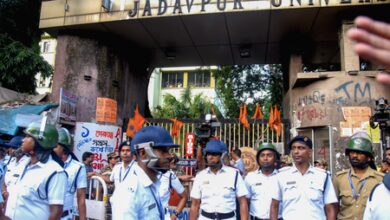Bengal: Senior police officer visits Jadavpur University to probe clashes, graffiti