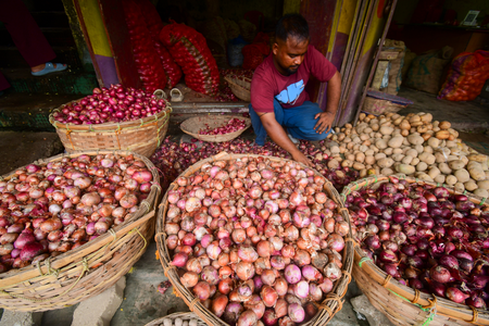 Centre to sell onion at Rs 35 per kg to cool down prices Centre to sell onion at Rs 35 per kg to cool down prices
