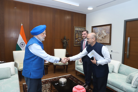 Hardeep Puri meets ExxonMobil chief on oil exploration round Hardeep Puri meets ExxonMobil chief on oil exploration round