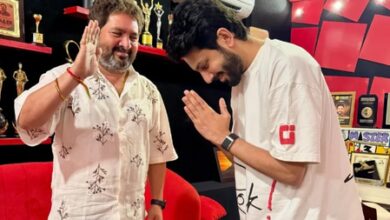 Anirudh Ravichander seeks blessings from lyricist Kasarla Shyam in new social media post