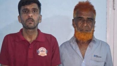 Rs 100 bribe for timber transit pass formalities; Gujarat ACB catches two, including forest guard Rs 100 bribe for timber transit pass formalities; Gujarat ACB catches two, including forest guard