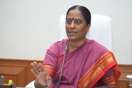 Telangana minister, Planning Board Vice-Chairman likely to face axe over indiscipline