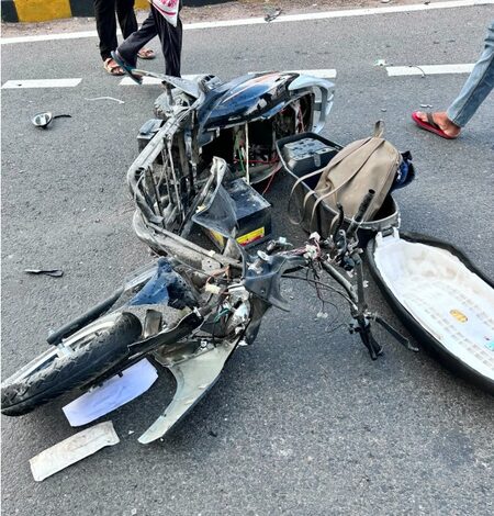 Two college students killed as speeding car rams scooter in UP’s Kushinagar