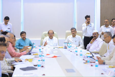Govt positive regarding demands of Maratha community: Maha Minister Govt positive regarding demands of Maratha community: Maha Minister