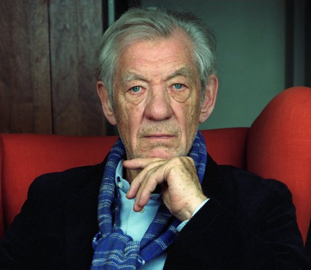 Ian McKellen says he lied after breaking his Golden Globe Award Ian McKellen says he lied after breaking his Golden Globe Award