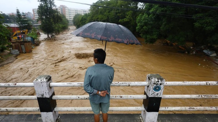 Flash flood hits Nepal-China border; four Nepali police personnel missing Flash flood hits Nepal-China border; four Nepali police personnel missing