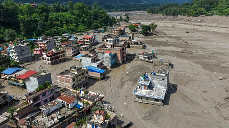 Eight South Koreans missing, 10 stranded in Nepal flood Eight South Koreans missing, 10 stranded in Nepal flood