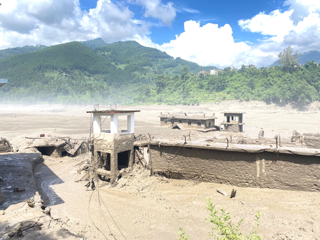 Nepal floods: Three from Andhra Pradesh missing, four stranded Nepal floods: Three from Andhra Pradesh missing, four stranded