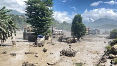 Nepal flood leaves 95 dead, dozens of security personnel and tourists still missing (2nd Lead) Nepal flood leaves 95 dead, dozens of security personnel and tourists still missing (2nd Lead)