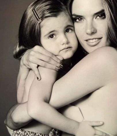 Alessandra Ambrosio to daughter Anja on b’day: 18 years ago, the universe gave me you Alessandra Ambrosio to daughter Anja on b’day: 18 years ago, the universe gave me you