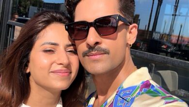 Ravie Dubey calls Sargun Mehta his ‘greatest superpower’ Ravie Dubey calls Sargun Mehta his ‘greatest superpower’