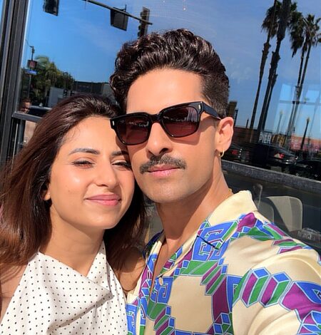 Ravie Dubey calls Sargun Mehta his ‘greatest superpower’ Ravie Dubey calls Sargun Mehta his ‘greatest superpower’