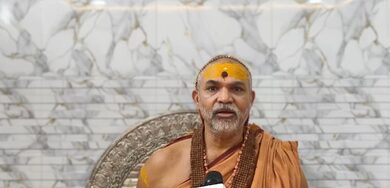 Rahul Gandhi must apologise for insulting religious texts: Swami Avimukteshwaranand