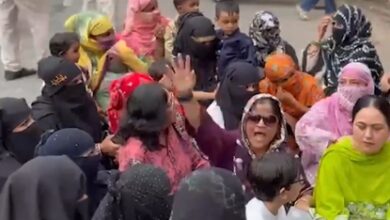 Rahul Gandhi’s face has been exposed: BJP over Muslim women protest outside Congress headquarters Rahul Gandhi’s face has been exposed: BJP over Muslim women protest outside Congress headquarters
