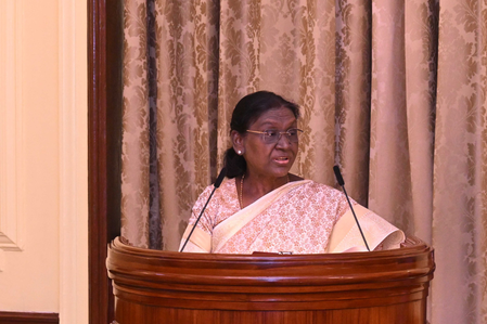 President Droupadi Murmu extends greetings on eve of Raksha Bandhan President Droupadi Murmu extends greetings on eve of Raksha Bandhan