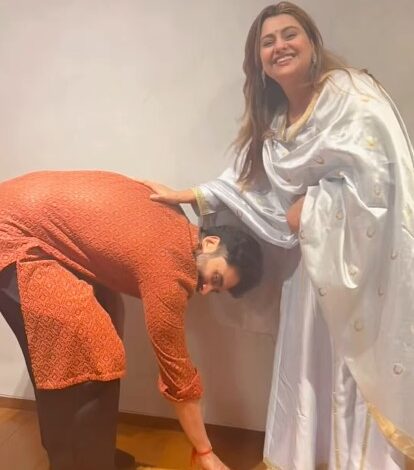 Deepshikha Deshmukh ties rakhi to Jackky Bhagnani: Happy Raksha Bandhan to my first baby Deepshikha Deshmukh ties rakhi to Jackky Bhagnani: Happy Raksha Bandhan to my first baby