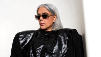 Zeenat Aman expresses concern over Nepal floods, shares ‘Hare Rama Hare Krishna’ song celebrating sibling bond Zeenat Aman expresses concern over Nepal floods, shares ‘Hare Rama Hare Krishna’ song celebrating sibling bond