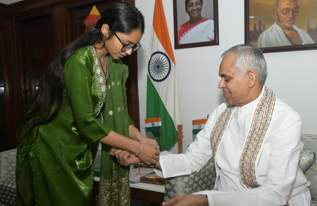 SOS girls meet Gujarat Guv Devvrat, tie rakhis on Raksha Bandhan SOS girls meet Gujarat Guv Devvrat, tie rakhis on Raksha Bandhan